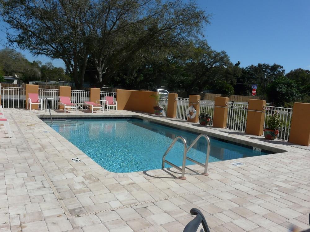 Comfort Inn Fort Myers Northeast Bagian luar foto