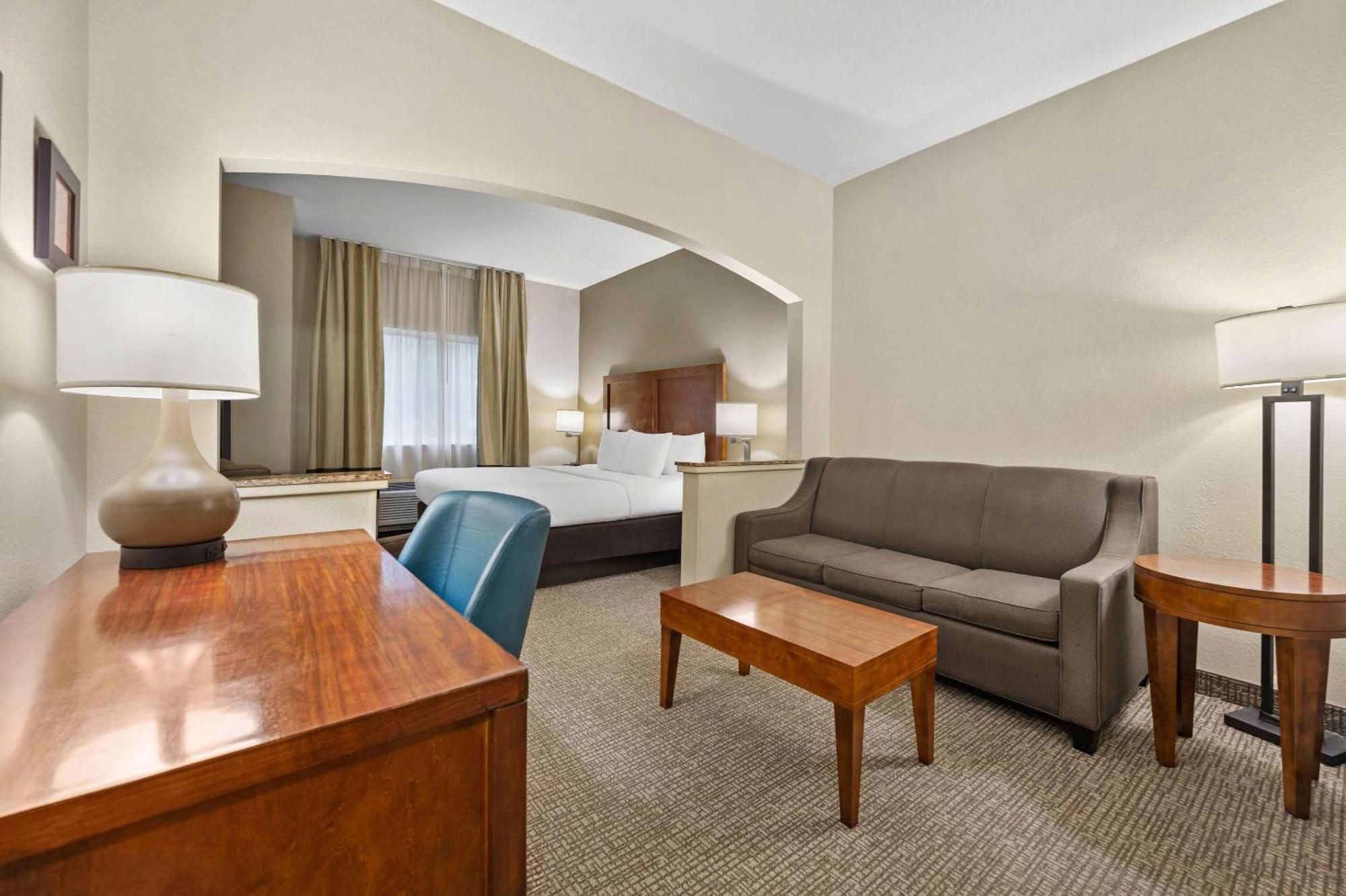 Comfort Inn Fort Myers Northeast Bagian luar foto